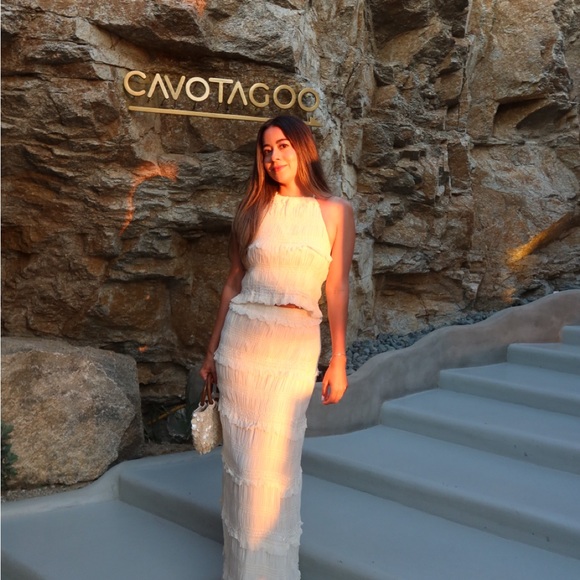 Commense Cream Midi Dress - Picture 3 of 4